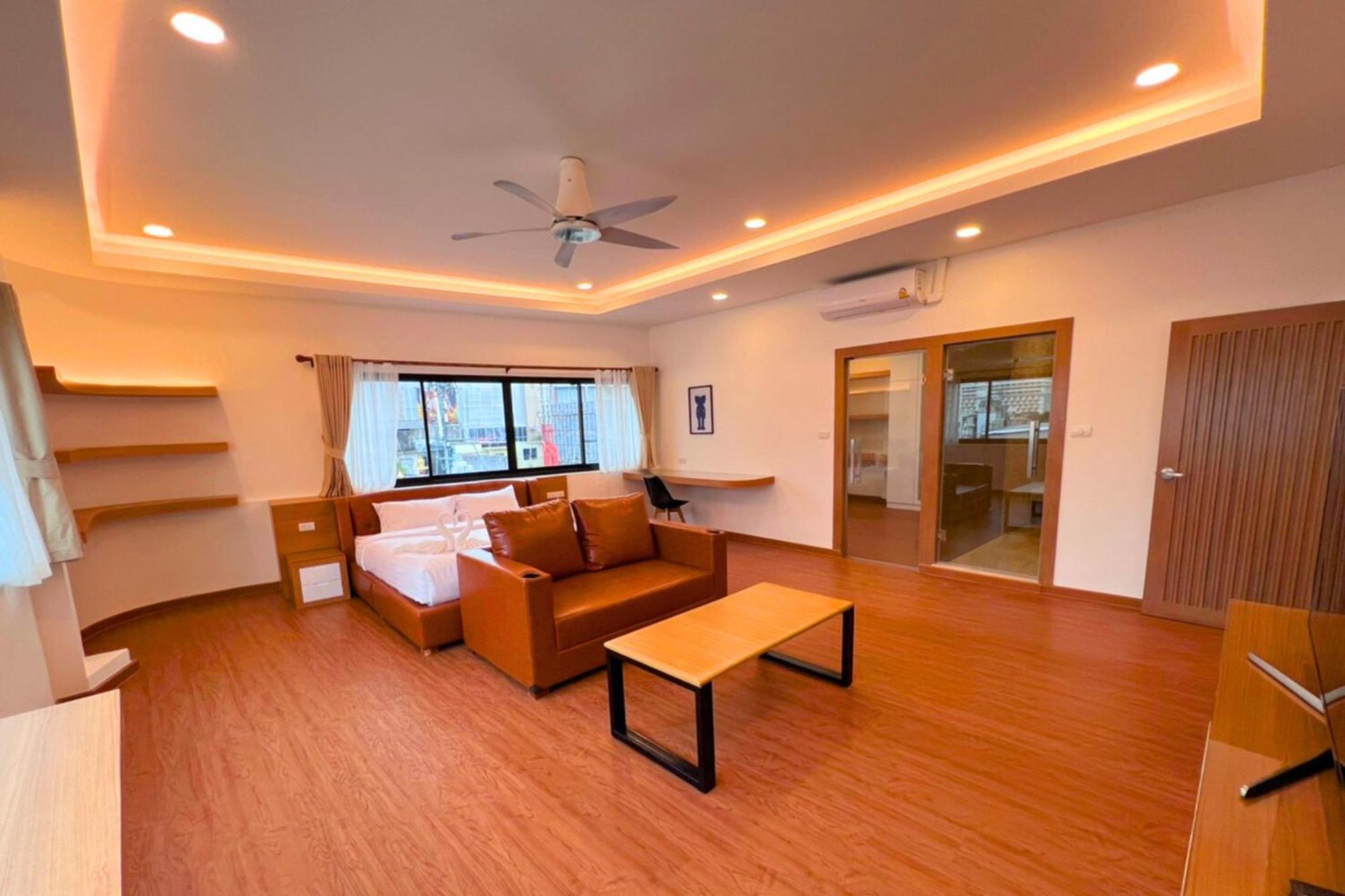 The Lodge Pattaya Zewnętrze zdjęcie