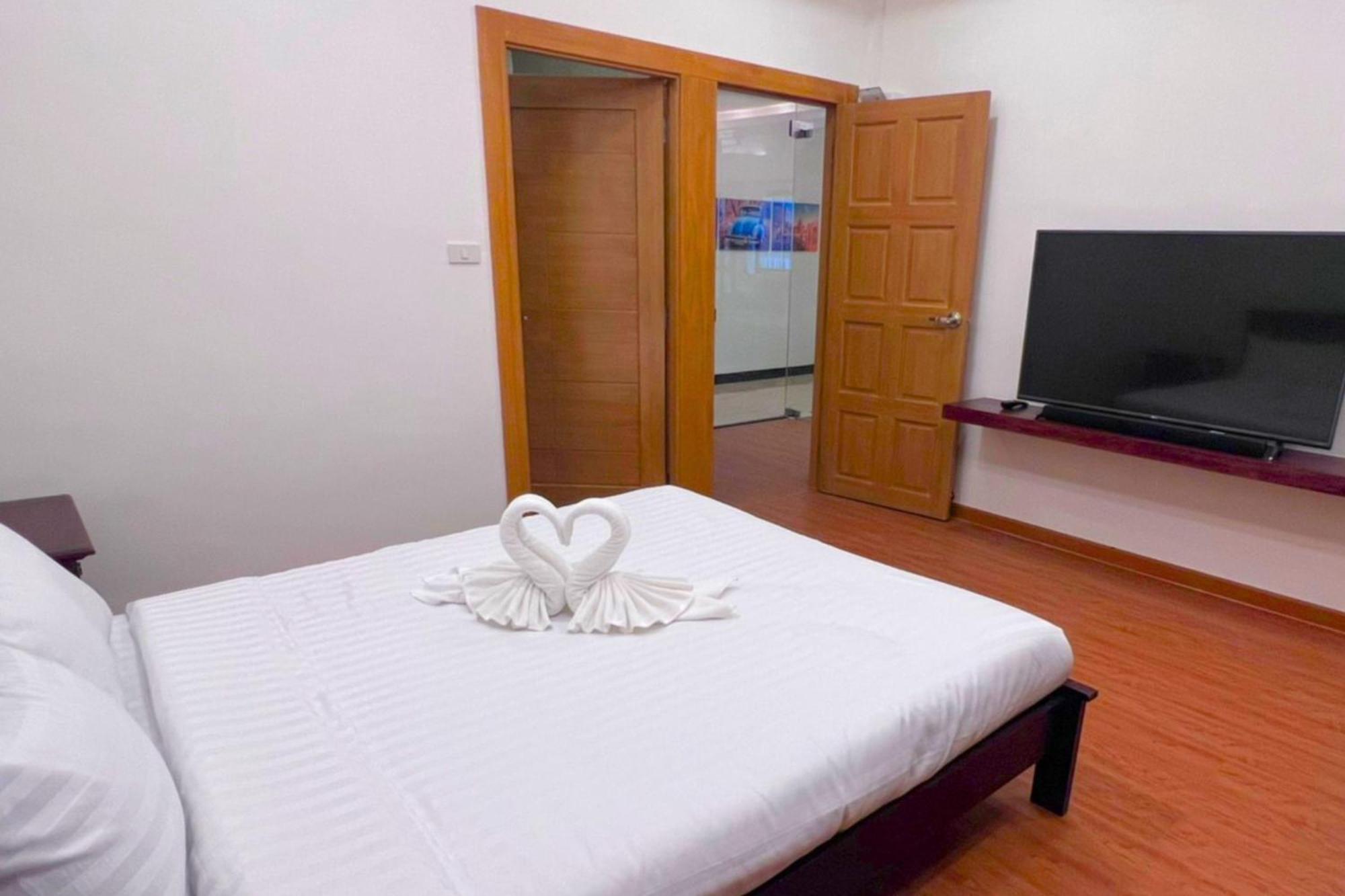 The Lodge Pattaya Zewnętrze zdjęcie