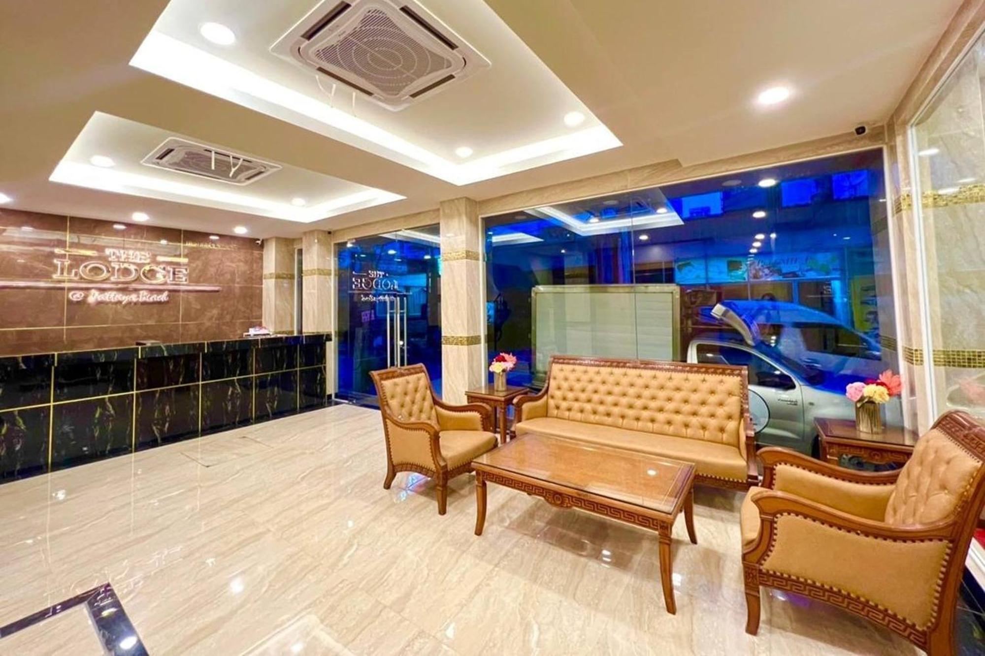 The Lodge Pattaya Zewnętrze zdjęcie